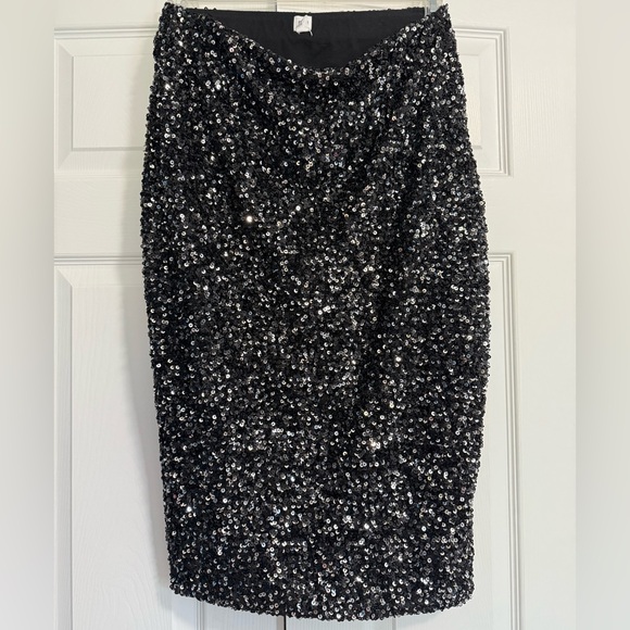 GAP Sequin Skirt Size Medium - Picture 1 of 6